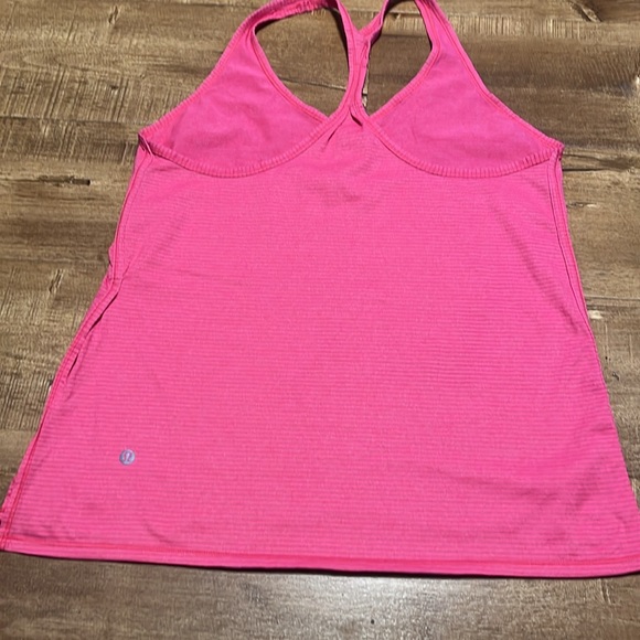 Lululemon Sweat It Out Racer
Heathered Bon Bon - Picture 4 of 7
